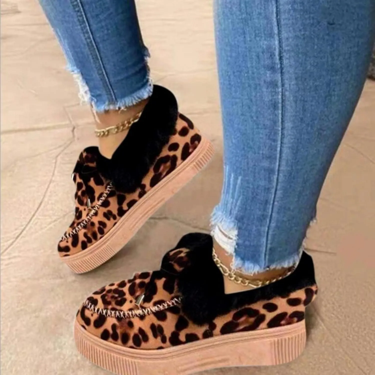 Ladmiple Winter Boots For Women 2024 Fashion Snow Warm Ankle Booties Fur Lined Anti-Slip Outdoor Slip On Loafers Shoes