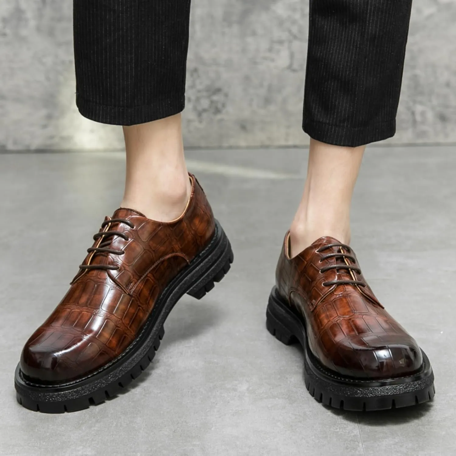 Mens Retro Stone Grain Patent Leather Lace Up Platform Dress Oxfords Shoes Low Top Non-Slip Chunky Dreby Shoes for Formal Business Wedding