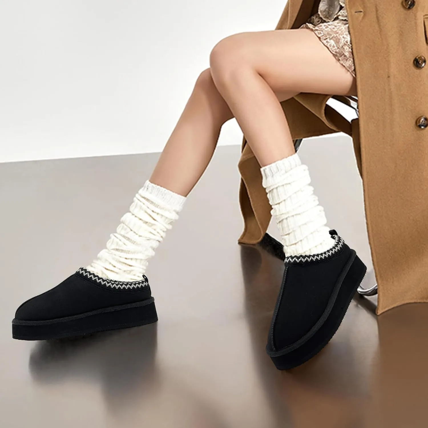 MOLATIN Women's Platform Mini Boots Slippers for Women Winter Furry Shoes Slip on Fur Fleece Lined Suede Short Ankle Boots Anti-Slip Snow House Slippers for Indoor Outdoor